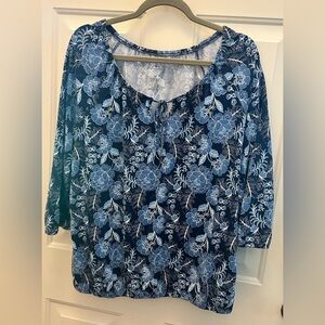 St. John’s Bay 3/4 length sleeves top. Worn  but in good condition. Size XL.